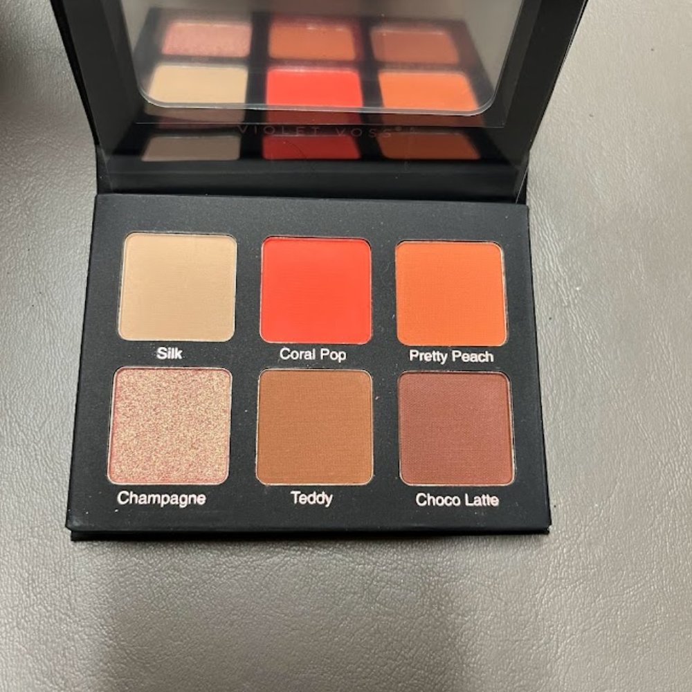 Violet Voss Eyeshadow Palette